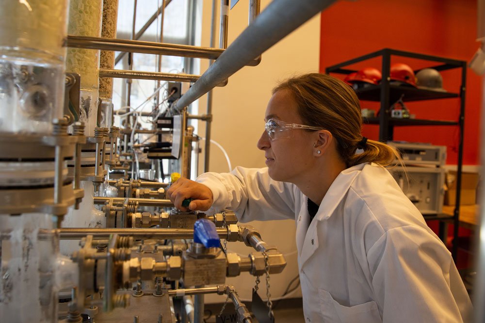 materials science engineer conducts research